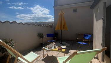 Appartement chaleureux avec jacuzzi-Terrasses rooftop-Rafraîchisseur-Parking-wifi - Foto 2