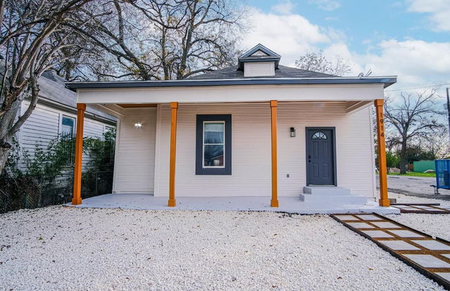 Magnificent 4BR Near Famous Riverwalk and Downtown - Foto 2