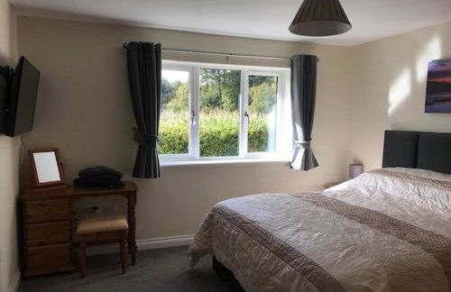 Three Oaks, Little Bowd Farm - Photo 4