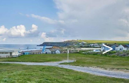 Bungalow with stunning views over Widemouth Bay - Foto 17