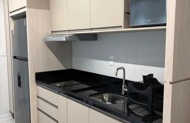 Loft com Piscina no Rooftop centro de Blumenau - Foto 34