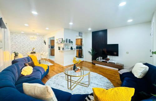 Lux Designer Home with Gaming Rm - Foto 2