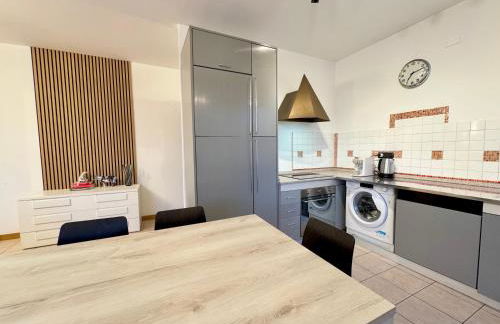 Spacious 2-Bedroom Apartment with Large Terrace - Foto 7