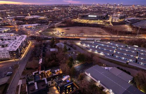 Luxury Hot tub Rooftop Deck Game Room Nashville - Foto 148