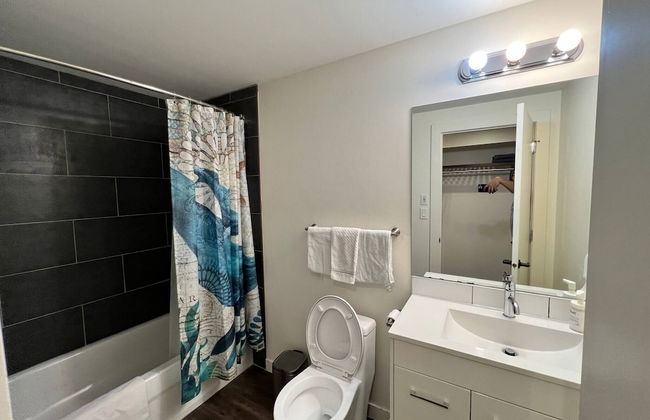 Dt 1bed 1bath Cozy Suite 8 Min Walk To Arena - Photo 8