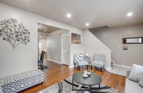 Walk to Mall and Train Station! Philly Suburb Stay - Foto 6