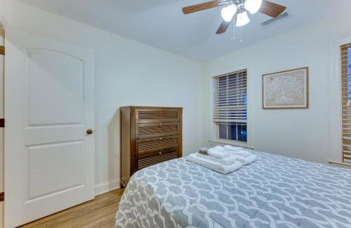 Waterfront Sherrills Ford Home with Pool and Boat Dock - Foto 28