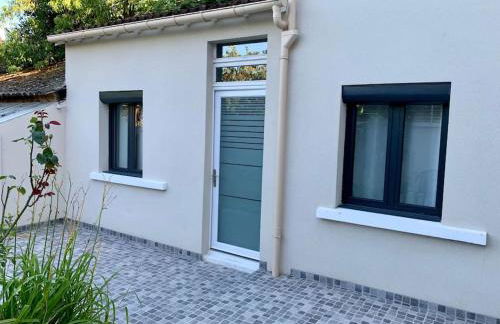 Studio Cocooning à 15 mn de Paris et à 8 mn du RER A ! - Foto 2