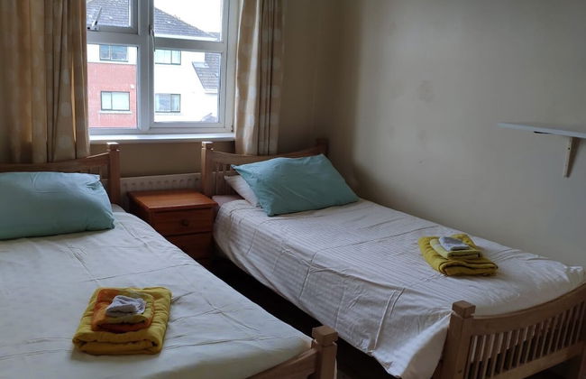 Stunning 6 Bed House With Private Garden in Galway - Foto 9