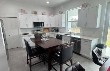 Family Group Friendly Luxe Feel - Photo 23