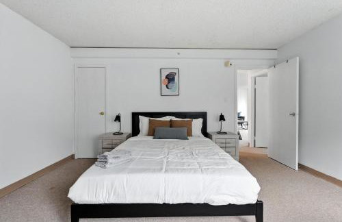 Legacy at Imperial Village 602 I 2 Bed 2 Bath - Foto 8