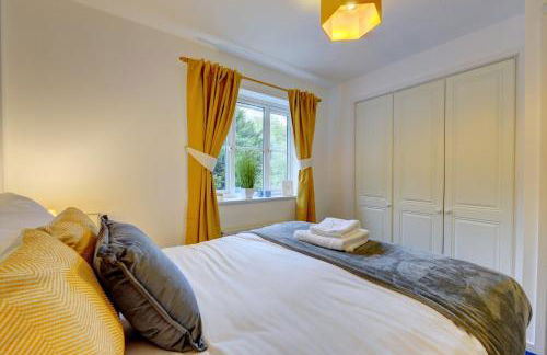 Modern 2 Bed House Sleeps 6 Southam Town Centre - Inspire Homes Ltd - Foto 12