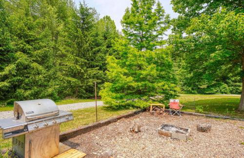 Swaying Pines Cabin w/EV Charger - Foto 3