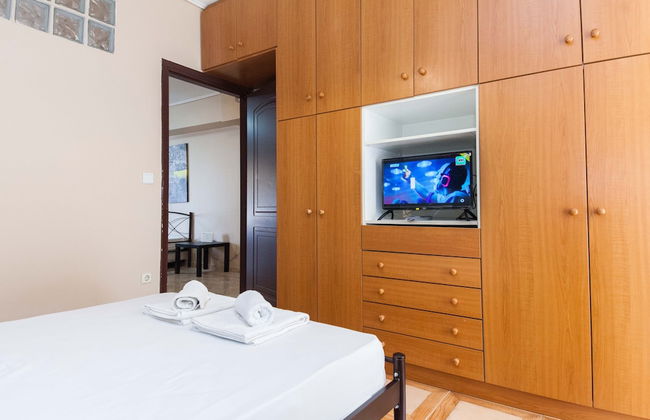 Vironas Delight 1Bd Apt w Lovely Balcony - Foto 3