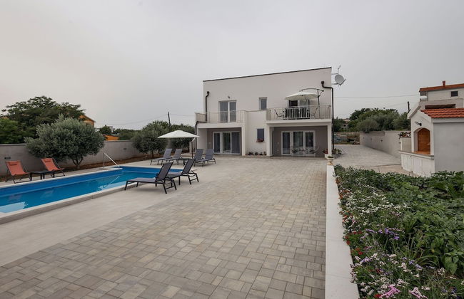 Holiday Home Milutin 1 - Foto 1