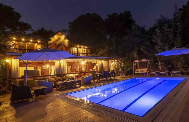 Very Special Villa, 6 and 3 Great For Family Reunions - Photo 1