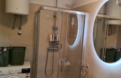 Waterfall House Getaway - Photo 40