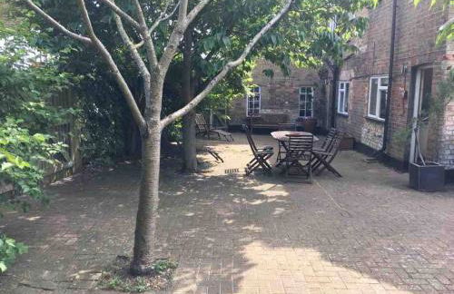 4 BR 2 Bathroom House Parking Garden St Neots Town Centre - Foto 39