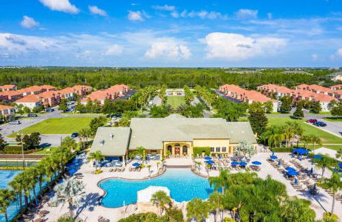 Special Offer Stunning TownHome With Private Pool close to Disney 8960PP - Foto 70