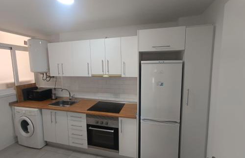 Apartamento con balcón cerca María Zambrano - Foto 38
