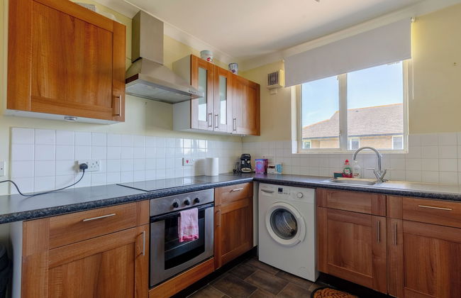 Homely 1 Bedroom Apartment in Beckton With Parking - Foto 5