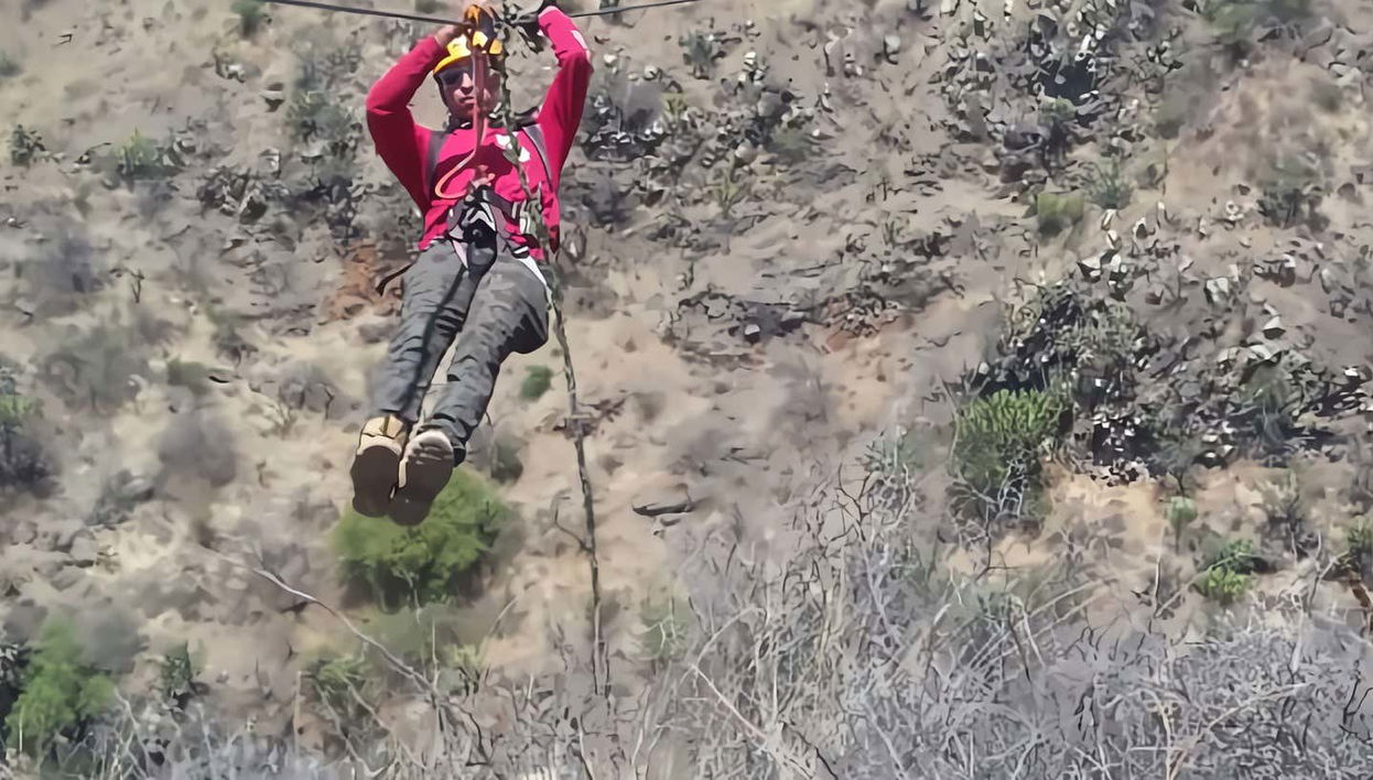 Zip line nel Parco Avventura San Miguel