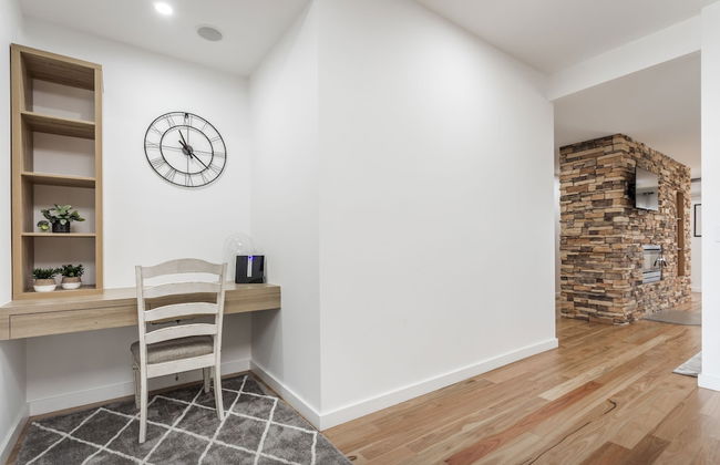 Luxe Home by the BnB Collection - Photo 12