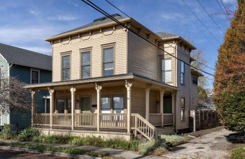 Luxurious Downtown Location - Entire house - Foto 31