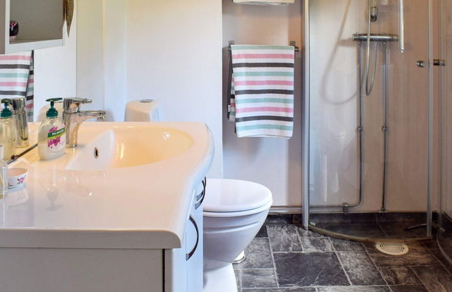 8 Person Holiday Home in Berg - Foto 9