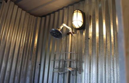 Canyonlands Barn Cabin with Loft, Full Kitchen, Dining Area for Large Groups - Photo 39