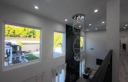 Sleek 7BR Exquisite Estate Resort Pool, Sauna, Spa 6500 SQF - Foto 46