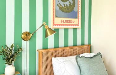 The Royal Cypress Suite Near UF Shands Downtown - Photo 47