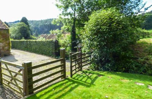 The Hayloft - Photo 13