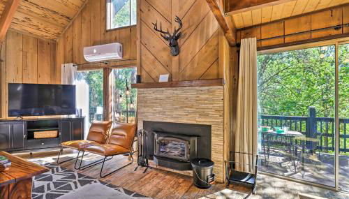 Near Trails Cabin with 2-Level Deck in Twain Harte - Photo 4