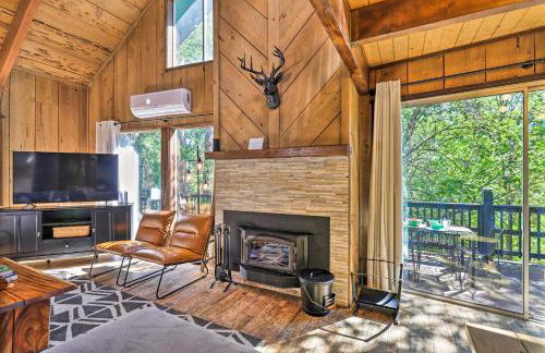 Near Trails Cabin with 2-Level Deck in Twain Harte - Photo 4