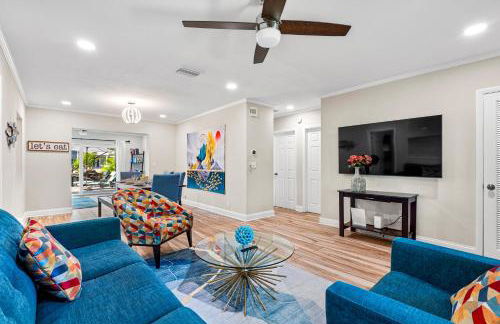 VacationSunwind Delray home! Water Front Pool Dock near Beach - Foto 8