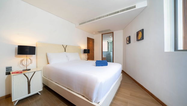 Luxury 2BR Apartment in Bluepoint 82 - Foto 4, Habitación