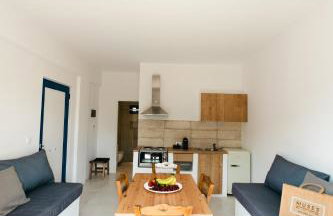 Muses Apartments - Photo 10