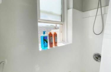 Chateau Blanc Yale Located Downtown - Photo 11