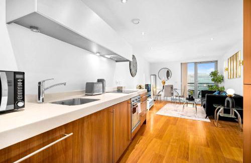 Stylish Apartment - City Centre - Secure Parking - Fast Wifi - Balcony 279O - Foto 21