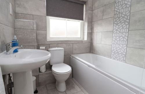 Memorial Building - Photo 45