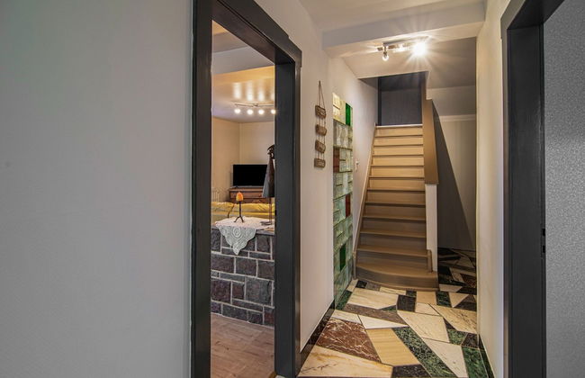 Holiday Home in Bullingen With Garden - Photo 29