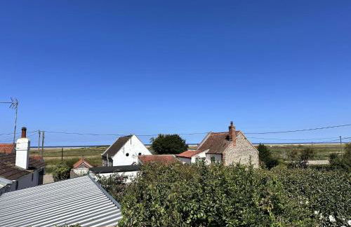 Well Cottage Retreat , Salthouse By Together Travel - Photo 21