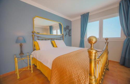 Casa Conil with a private 25 meter heated pool - Photo 11