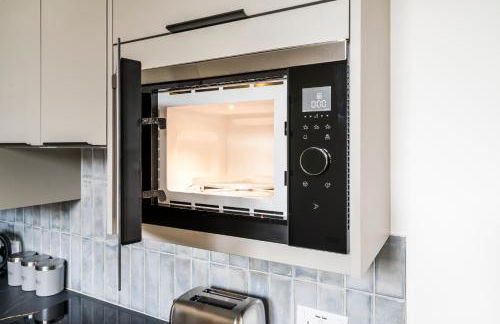 Cozy 2 Bedroom Apartment in Sutton - Foto 34