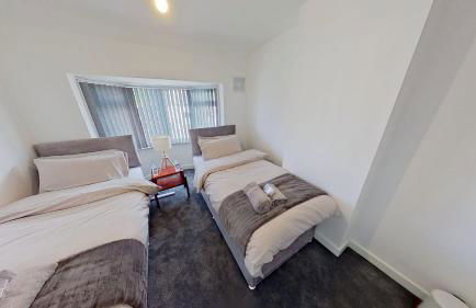 Stylish 3-Bed house NEC-JLR-Airport-HS2-Driveway - Foto 14
