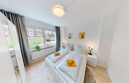 Praktisch eingerichtete Ferienwohnung, nur 5 Minuten bis zur Haltestelle Linie 5, WLAN - Foto 10