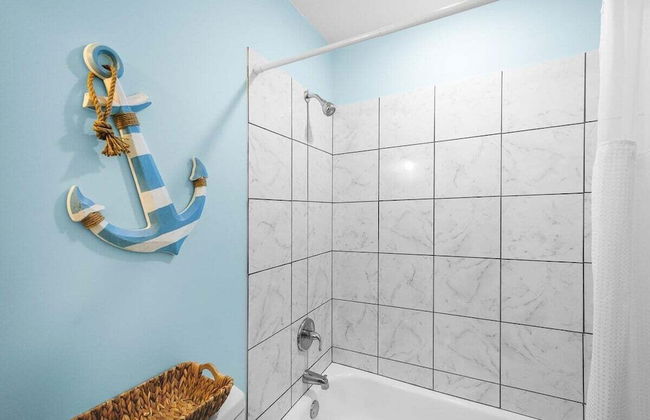 Boathouse - Photo 56