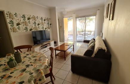 T2 55m² tout confort avec jardin. Cuisine et équipements neufs. Wifi TV parking - Photo 49