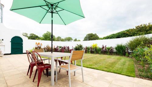 Art Deco Coastal Apartment with Private Garden - Foto 4, Garden